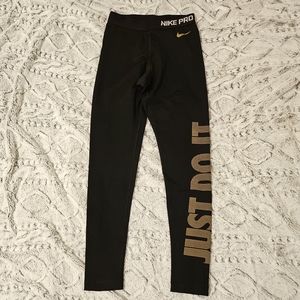 Nike leggings